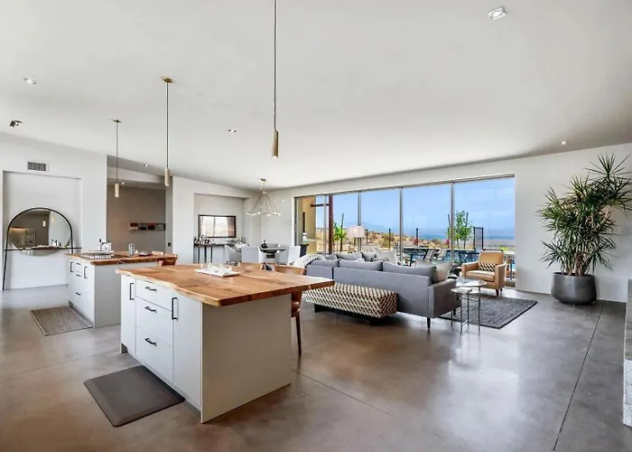 Paradise Canyon-private Event Venue-estate 1&2 Holiday home