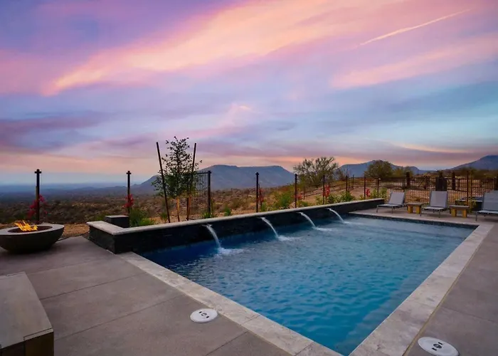 Holiday home Paradise Canyon-private Event Venue-estate 1&2 Fort McDowell