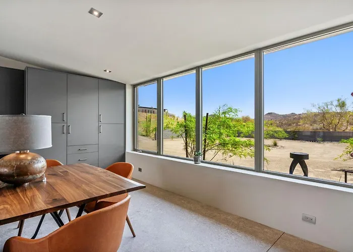Holiday home Paradise Canyon-private Event Venue-estate 1&2